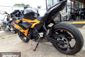 2019 Kawasaki Ninja 650 ABS Kawasaki Race Team Edition Used Sportbike Streeetbike For Sale Located in Houston Texas (7)