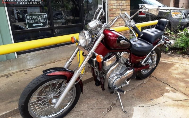 1997 Suzuki Intruder VS1400 Used Cruiser Streetbike Motorcycle For Sale Located in Houston Texas (5)