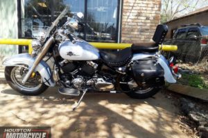 2002 Yamaha Vstar XVS650 Classic Used Cruiser Streetbike Motorcycle For Sale Located In Houston Texas USA (3)