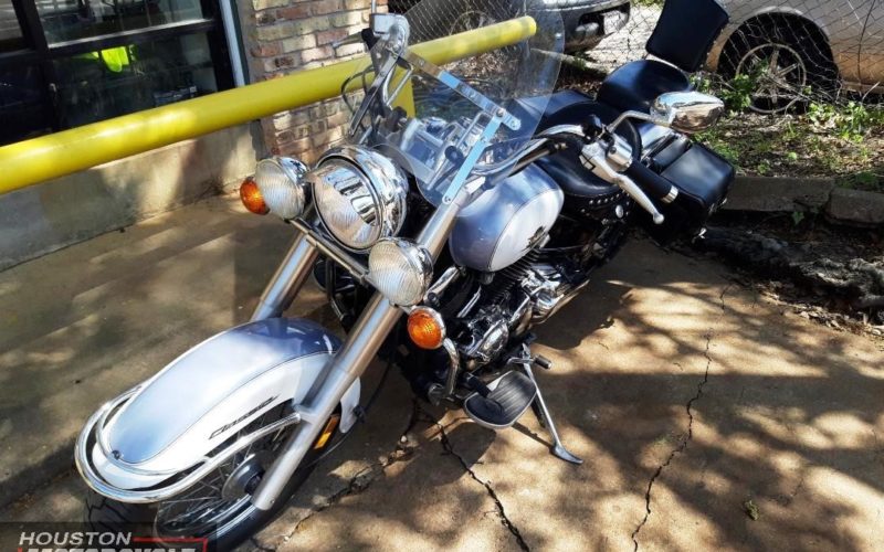 2002 Yamaha Vstar XVS650 Classic Used Cruiser Streetbike Motorcycle For Sale Located In Houston Texas USA (5)