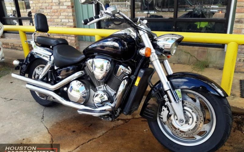 2002 Honda VTX1800R Retro Used Cruiser Streetbike Motorcycle For Sale In Houston Texas (4)