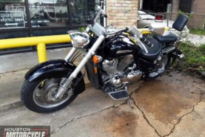 2002 Honda VTX1800R Retro Used Cruiser Streetbike Motorcycle For Sale In Houston Texas (5)