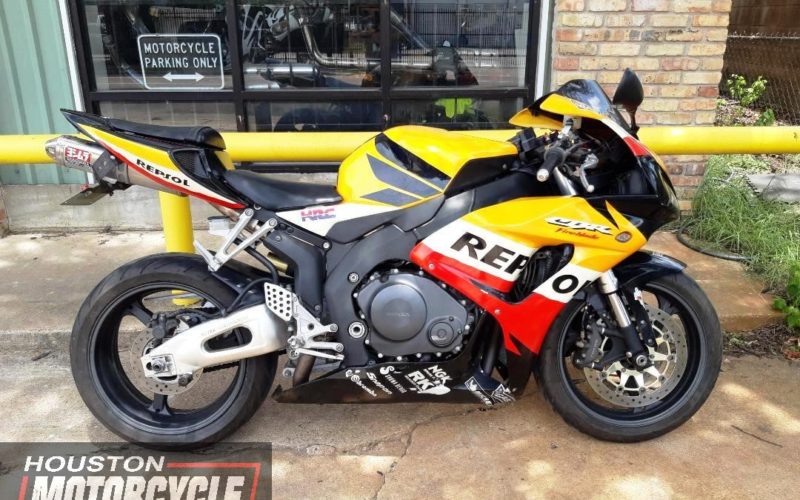 2006 Honda CBR1000RR Used Sportbike Streetbike For Sale Located In Houston Texas (2)