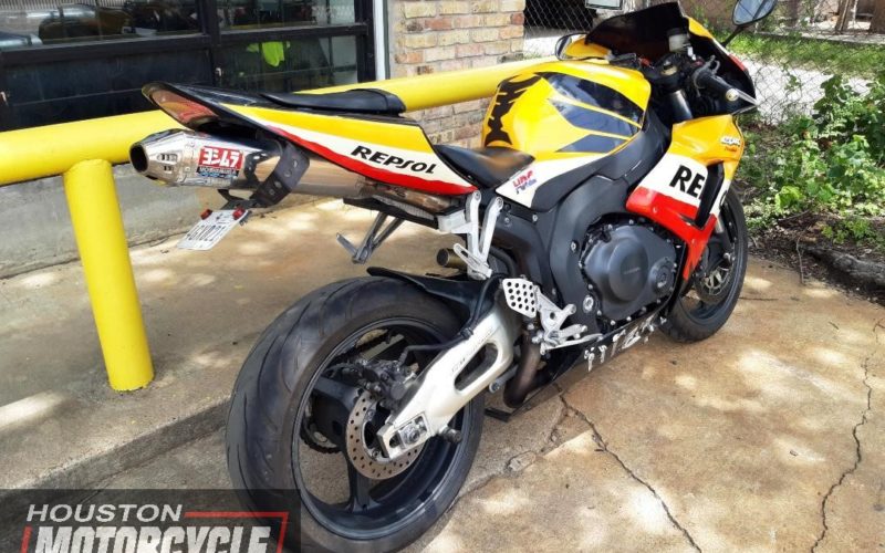 2006 Honda CBR1000RR Used Sportbike Streetbike For Sale Located In Houston Texas (4)