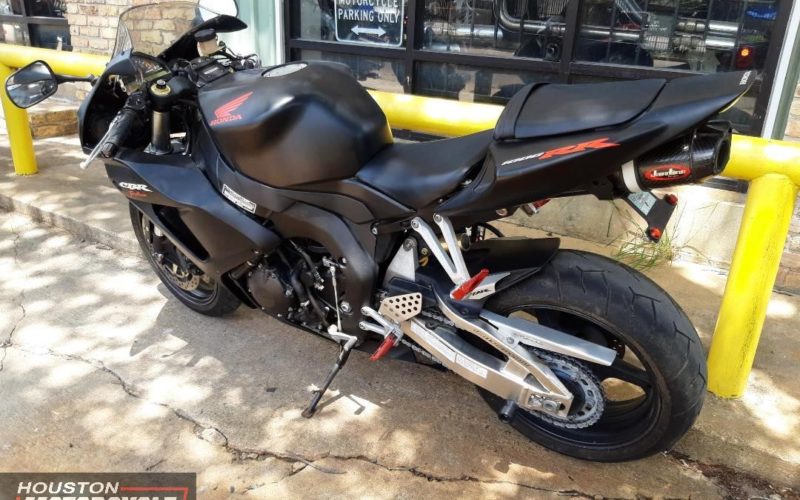 2006 Honda CBR1000RR Used Sportbike Streetbike Motorcycle For Sale Located In Houston Texas USA (7)