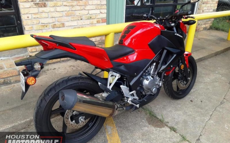 2015 Honda CB300F Standard Streetbike Motorcycle For Sale Located In Houston Texas (6)