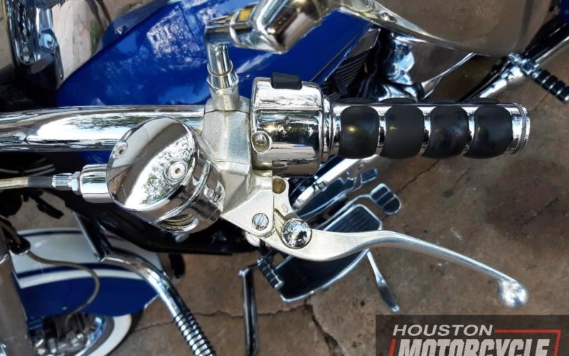 2002 Kawasaki Vulcan Classic 1500 Used Cruiser Streetbike Motorcycle For Sale Located In Houston Texas USA (14)