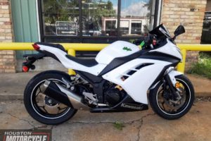 2015 Kawasaki Ninja 300 EX300 ABS Used Sportbike Streetbike Motorcycle For Sale Located In Houston Texas (2)