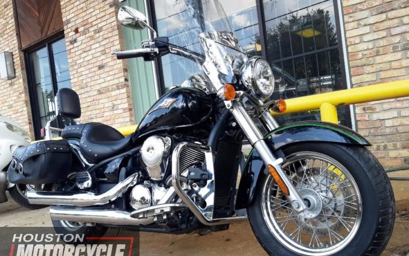 2015 Kawasaki Vulcan 900 LT Used Cruiser Streetbike Motorcycle For Sale Located In Houston Texas USA (4)