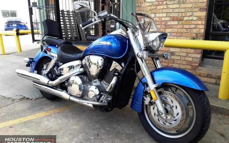 2007 Honda VTX1300R Used Cruiser Streetbike Motorcycle For Sale Located In Houston Texas USA (5)