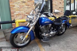 2007 Honda VTX1300R Used Cruiser Streetbike Motorcycle For Sale Located In Houston Texas USA (6)