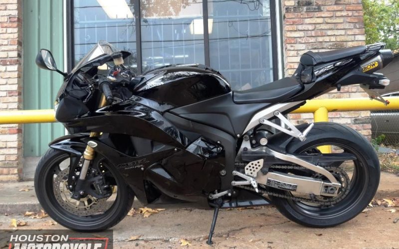 2012 Honda CBR600RR Used Sportbike Streetbike Motorcycle For Sale Located In Houston Texas (2)