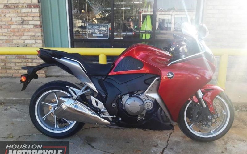 2010 Honda VRF1200F Used Sport Touring Streetbike Motorcycle For Sale Located In Houston Texas USA (2)