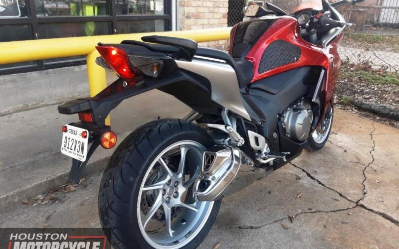 2010 Honda VRF1200F Used Sport Touring Streetbike Motorcycle For Sale Located In Houston Texas USA (4)