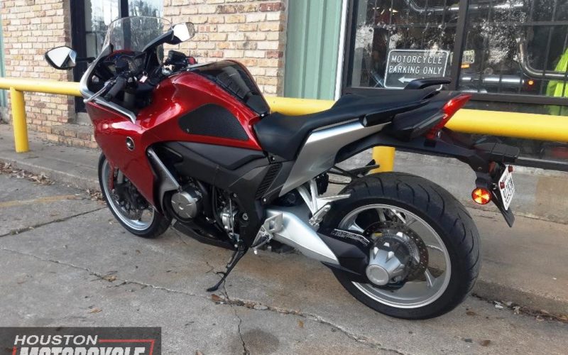 2010 Honda VRF1200F Used Sport Touring Streetbike Motorcycle For Sale Located In Houston Texas USA (5)