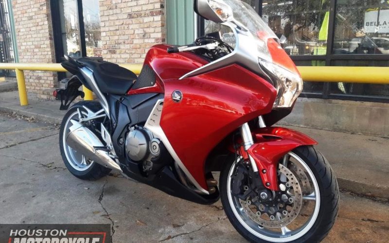 2010 Honda VRF1200F Used Sport Touring Streetbike Motorcycle For Sale Located In Houston Texas USA (6)