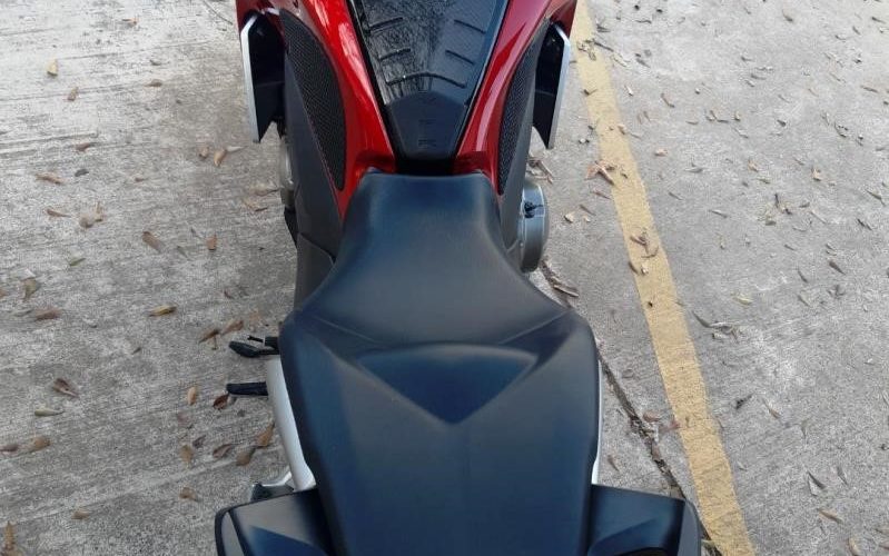 2010 Honda VRF1200F Used Sport Touring Streetbike Motorcycle For Sale Located In Houston Texas USA (9)