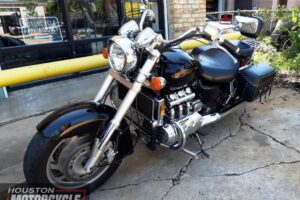 1997 Honda Valkyrie GL1500C Used Cruiser Street Bike Motorcycle For Sale Located In Houston Texas USA (6)