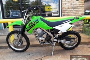 2022 Kawasaki KLX140R Used Dirt Bike Off Road Bike Entry Level Begginer Motorcycle Electric Start For Sale Located In Houston Texas (5)