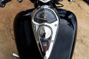2009 Honda VTX1300C Used Cruiser Street Bike Motorcycle For Sale Located In Houston Texas (10)