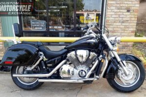 2002 honda VTX1800R used cruiser streetbike motorcycle for sale located in houston texas usa (2)