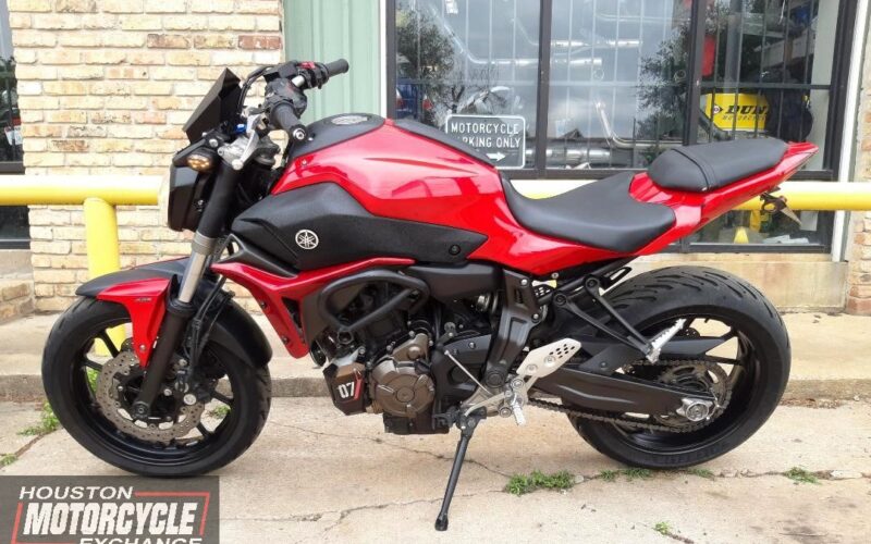 2017 Yamaha FZ07 FZ 07 Used Sport Bike Street Fighter Naked Street Bike Motorcycle For Sale Located In Houston Texas USA motorcycles for sale Houston used motorcycle for sale houston (3)