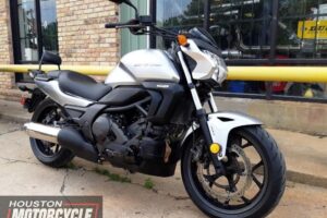 2015 Honda CTX 700 Used Automatic Motorcycle Street Bike For Sale Located In Houston Texas USA (7)