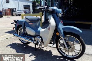 2023 Honda Super Cub 125 Used Scooter Simi Automatic Street bike Motorcycle For Sale Located In Houston Texas USA (4)