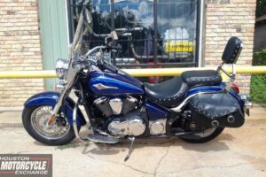 2011 Kawasaki Vulcan 900LT Used Cruiser Touring Streetbike Motorcycle For Sale Located in Houston Texas (3)