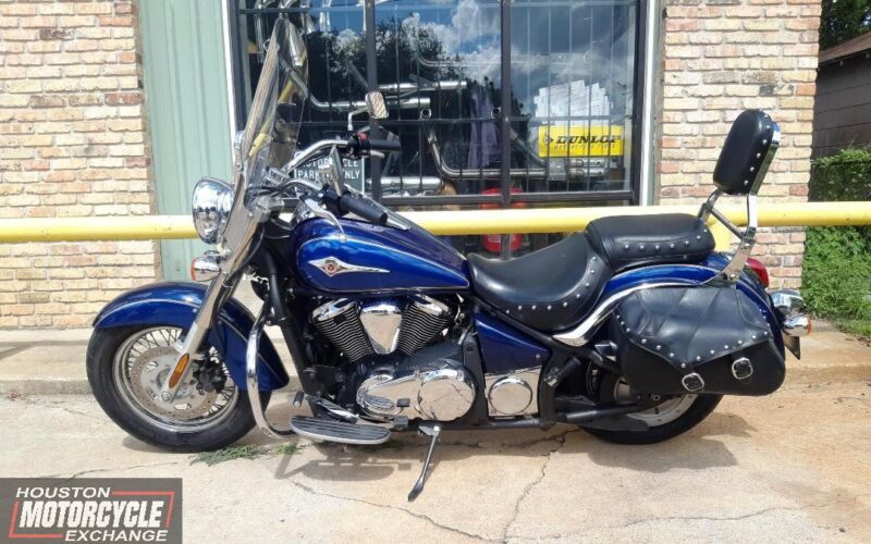 2011 Kawasaki Vulcan 900LT Used Cruiser Touring Streetbike Motorcycle For Sale Located in Houston Texas (3)