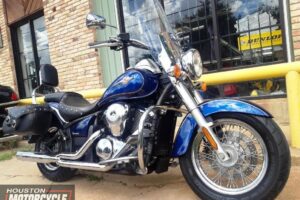 2011 Kawasaki Vulcan 900LT Used Cruiser Touring Streetbike Motorcycle For Sale Located in Houston Texas (4)