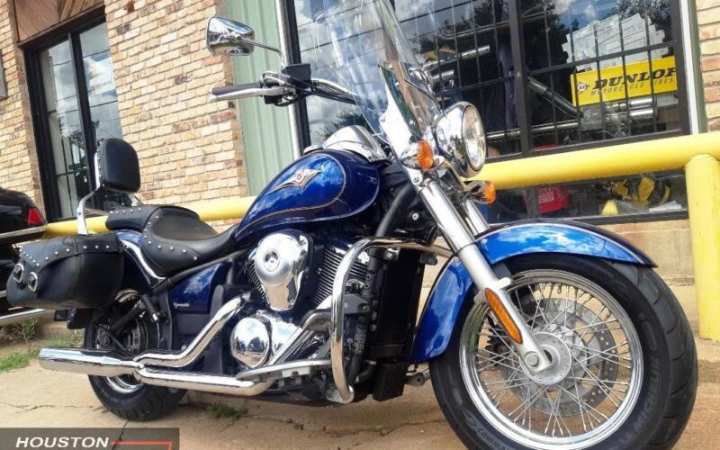 2011 Kawasaki Vulcan 900LT Used Cruiser Touring Streetbike Motorcycle For Sale Located in Houston Texas (4)