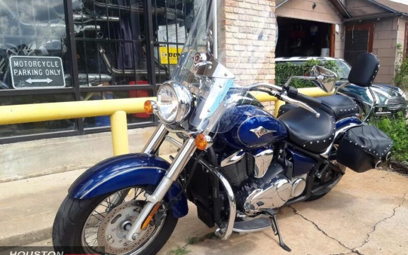 2011 Kawasaki Vulcan 900LT Used Cruiser Touring Streetbike Motorcycle For Sale Located in Houston Texas (5)