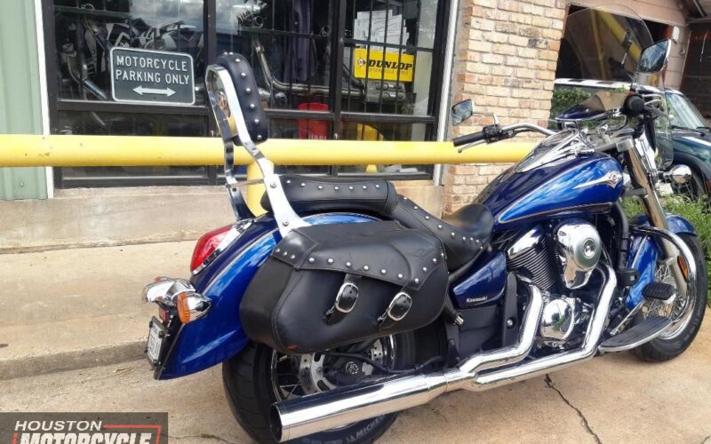 2011 Kawasaki Vulcan 900LT Used Cruiser Touring Streetbike Motorcycle For Sale Located in Houston Texas (6)