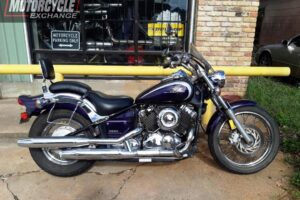 2002 Yamaha V Star 650 Custom Used cruiser Street Bike Motorcycle for sale located in houston texas (2)