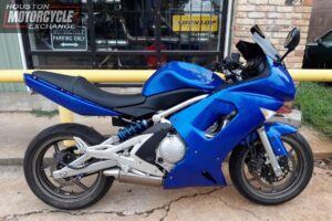 2007 Kawasaki EX650 Ninja 650 Used Sport Bike Street Bike Motorcycle For Sale Located in Houston Texas (2)