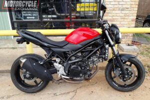 2017 Suzuki SV 650 abs Used Naked Sport Bike Street Bike Motorcycle for sale located in houston texas USA (2)