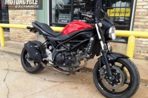 2017 Suzuki SV 650 abs Used Naked Sport Bike Street Bike Motorcycle for sale located in houston texas USA (4)