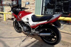 1983 Honda VF750F Interceptor Used Sport bike Street bike Motorcycle for sale located in houston texas USA (7)