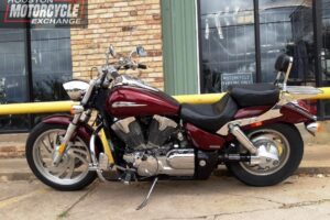 2006 Honda VTX1300C Used Cruiser Street_bike Motorcycle for sale located in houston texas USA (3)