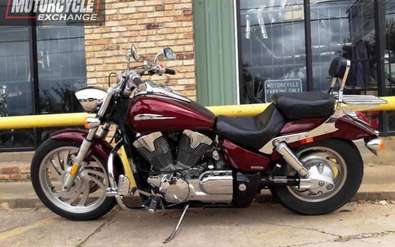 2006 Honda VTX1300C Used Cruiser Street_bike Motorcycle for sale located in houston texas USA (3)