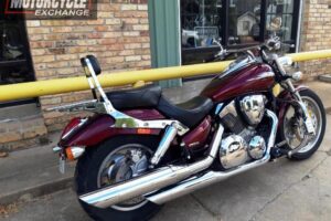 2006 Honda VTX1300C Used Cruiser Street_bike Motorcycle for sale located in houston texas USA (6)