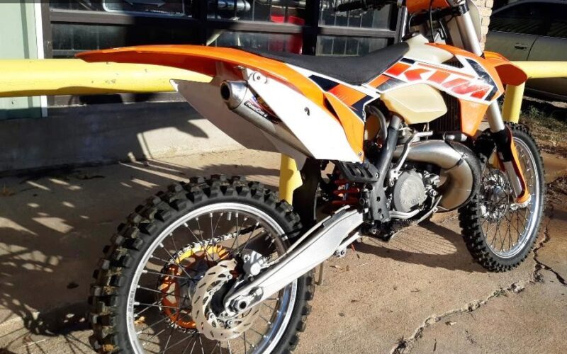 2013 KTM 250_XC 2_stroke Used Off Road Dirt Bike Motorcycle For sale located in Houston Texas (6)