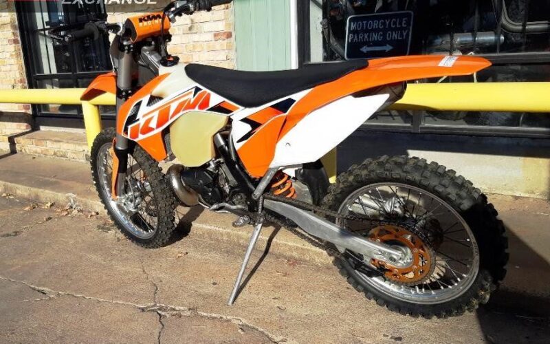 2013 KTM 250_XC 2_stroke Used Off Road Dirt Bike Motorcycle For sale located in Houston Texas (7)