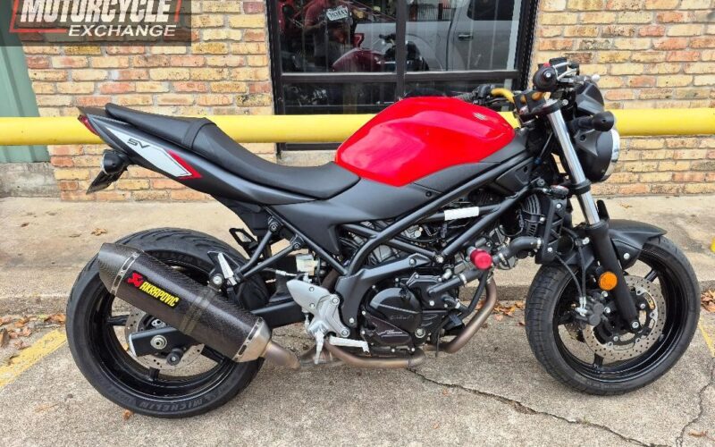 2017 Suzuki SV 650 Used Naked Sport Bike Street Bike Motorcycle for sale located in houston texas USA (2)