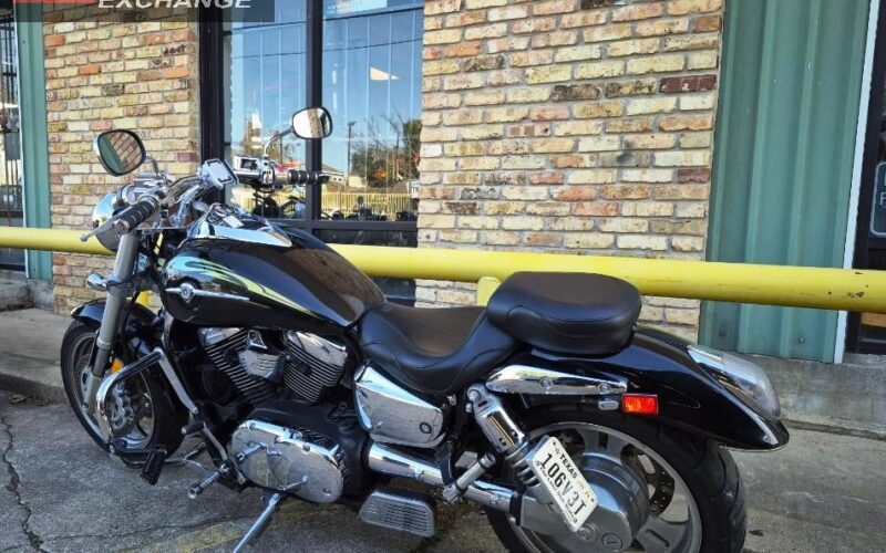 2004 Kawasaki Mean Streak VN1600 Used Cruiser Street Bike Motorcycle for sale located in houston texas (7)