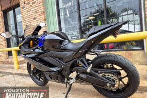 2021 Yamaha YZF R3 300cc Monster Energy Edition Used Sport Bike Street Bike Motorcycle For Sale Located In Houston Texas (7)