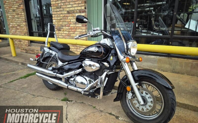 2004 Suzuki VL 800 Used Cruiser Street Bike Motorcycle For Sale Located In Houston Texas USA (4)