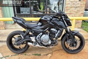 2017 Kawasaki Z650 Used Sport Bike Street Bike Naked Bike Hooligan Bike For Sale Located In Houston Texas (2)