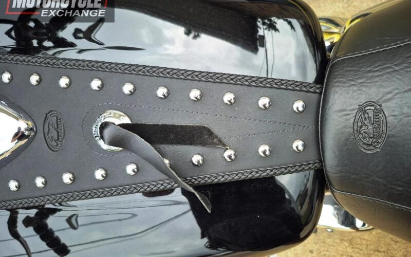 2007 Kawasaki Vulcan 1500 Classic VN 1500 Bat Wing Fairing Used Cruiser Street Bike Motorcycle For Sale Located In Houston Texas USA (12)